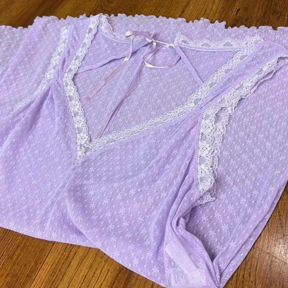 Frederick’s of Hollywood Lavender Lace Mesh Slip Dress Size Large Romantic Mesh